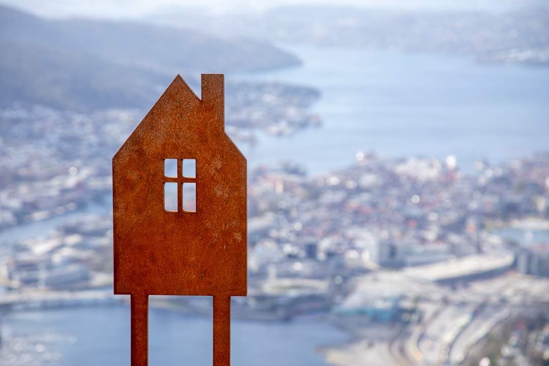 Photo housing policy